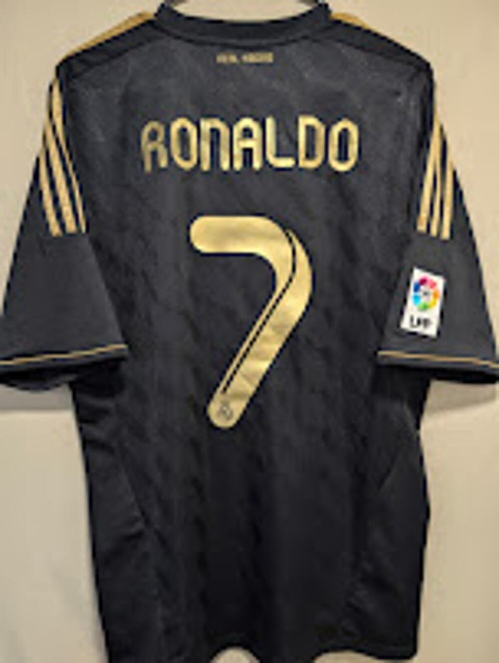 Real Madrid 2011-12 Cristiano Ronaldo #7 Jersey Men's Large Black Gold